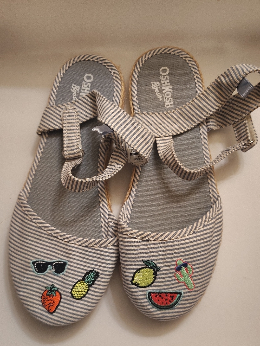 OshKosh B'gosh Gray and White Striped Girls' Fruit Patch Sandals